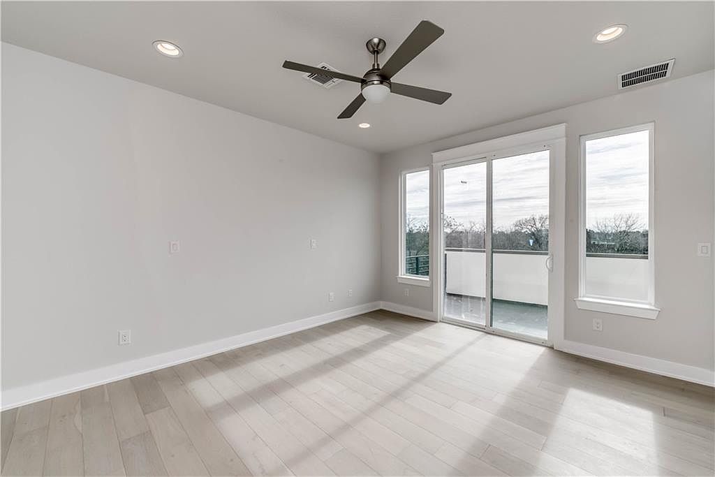 5002 Pecan Springs Road, Unit 10 Austin, TX 78723 - Photo 9 of 29 Spare room featuring recessed lighting, a ceiling fan, visible vents, and baseboards