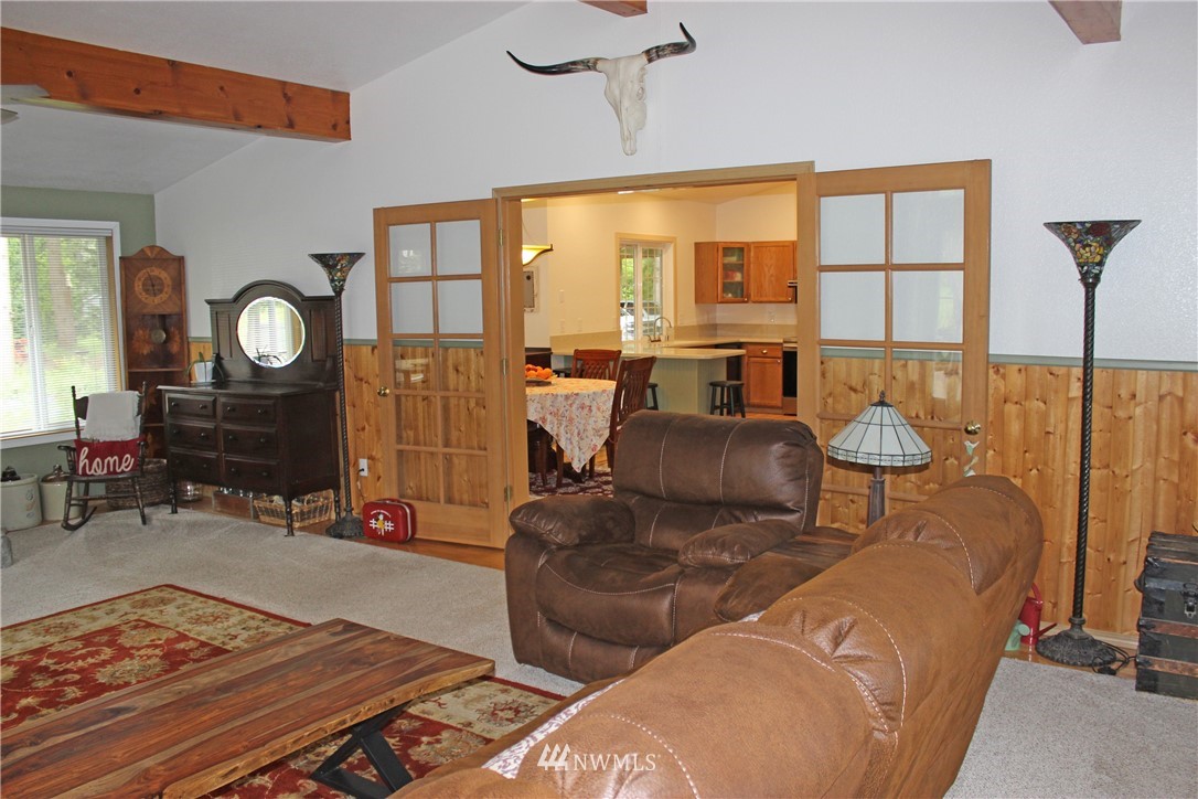 16629 Christian Lane Southwest Rochester, WA 98579 - Photo 9 of 40
