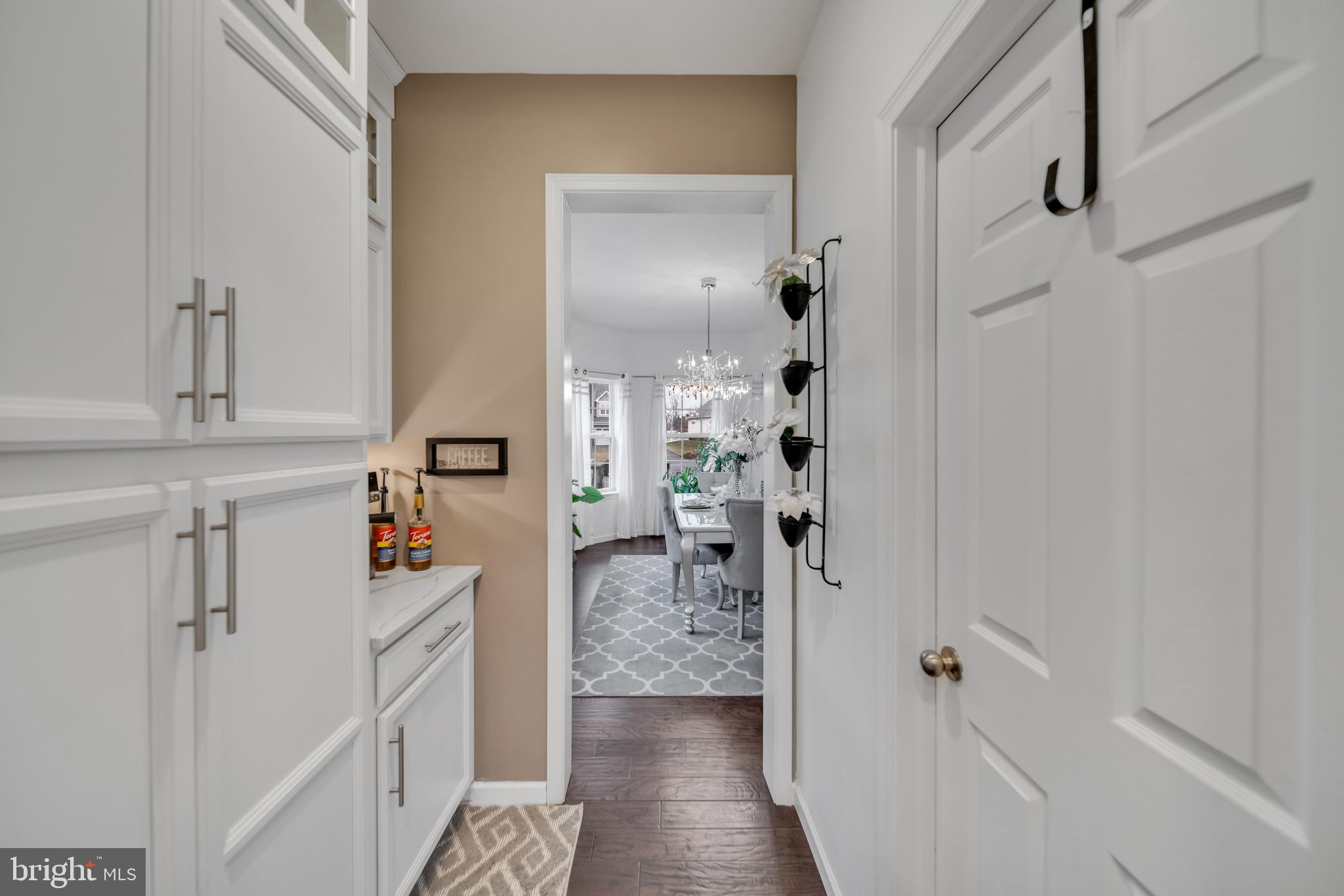 6804 Hawes Court Frederick, MD 21702 - Photo 10 of 74