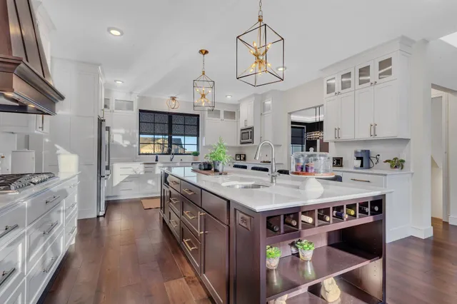 $1,380,000 | 1604 1st Street North, Cold Spring, MN 56320