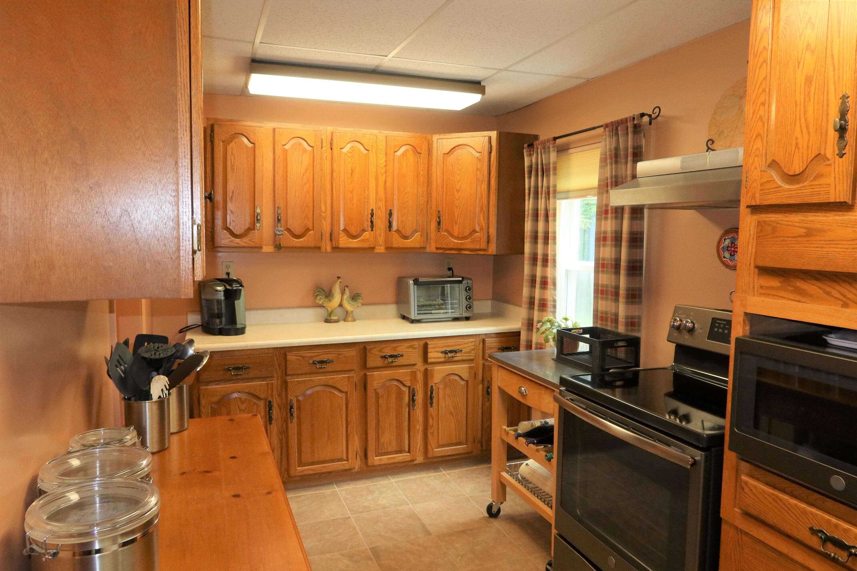 164 6 Rod Road Fairfield, ME 04937 - Photo 25 of 52 Kitchen 10