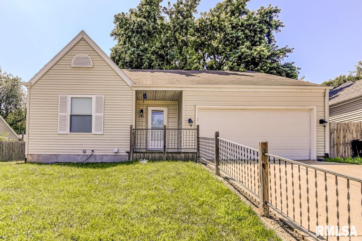 729 Helene Street Springfield, IL 62702 - Photo 1 of 11