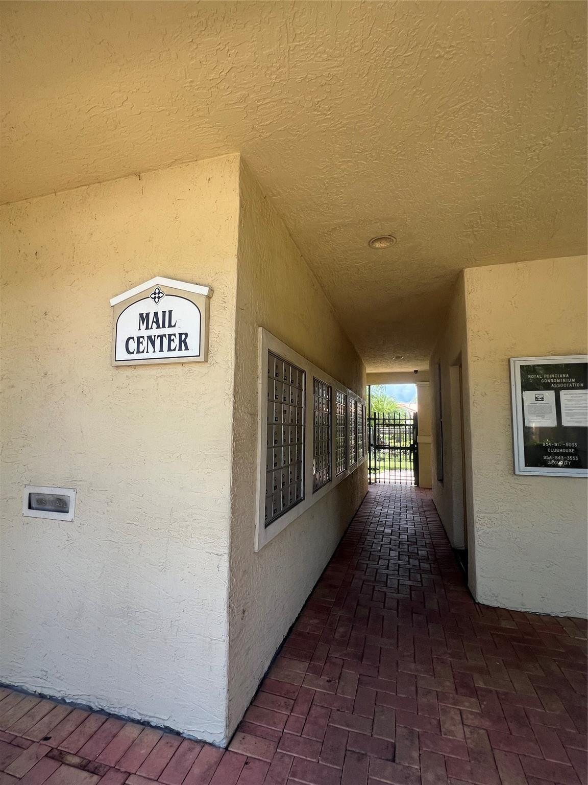 1241 Southwest 46th Avenue, Unit 1008 Pompano Beach, FL 33069 - Photo 17 of 23 Photo 17