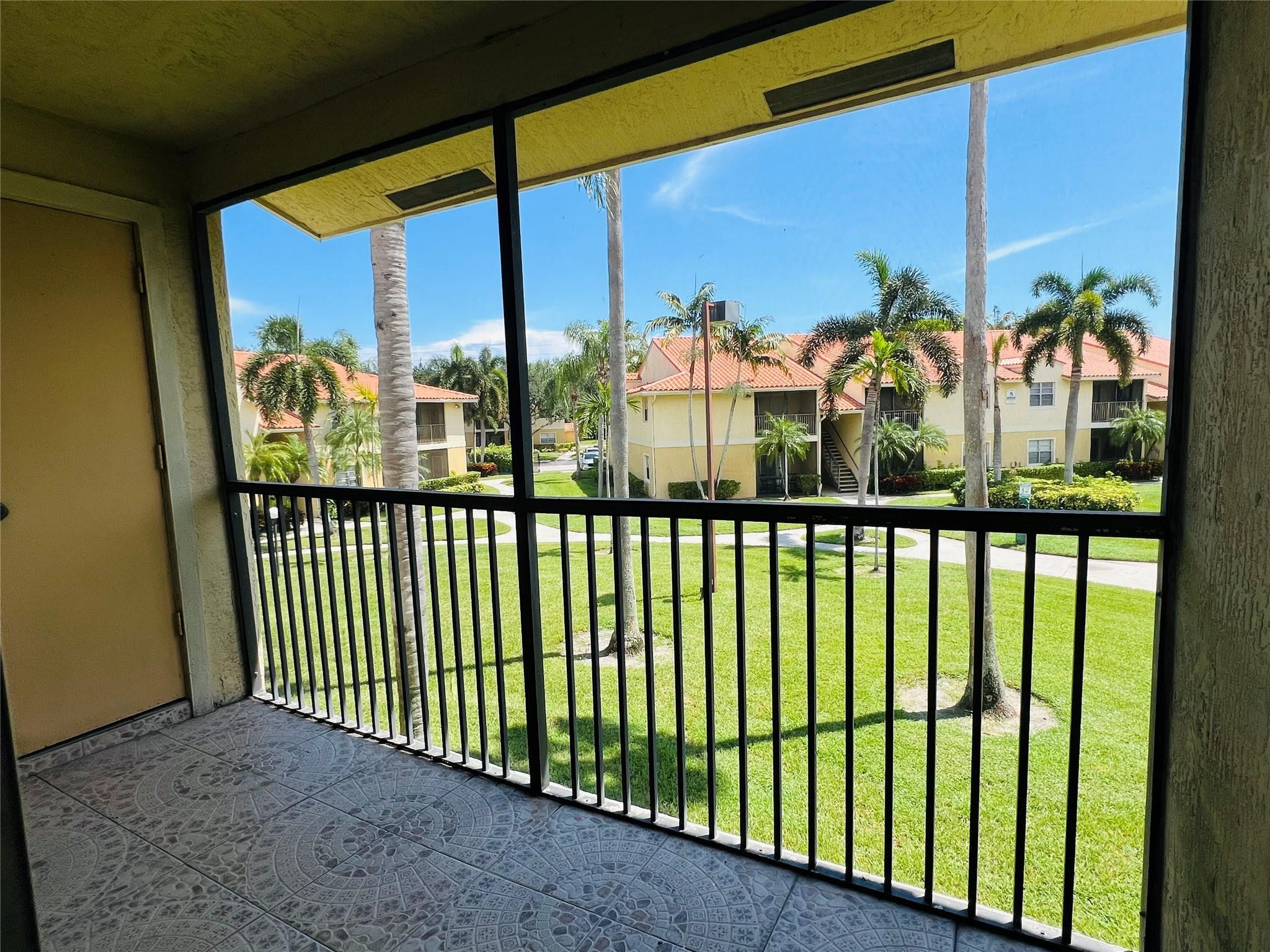 1241 Southwest 46th Avenue, Unit 1008 Pompano Beach, FL 33069 - Photo 10 of 23 Photo 10