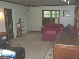 619 Layfield Road Perkiomenville, PA 18074 - Photo 6 of 12 Exterior