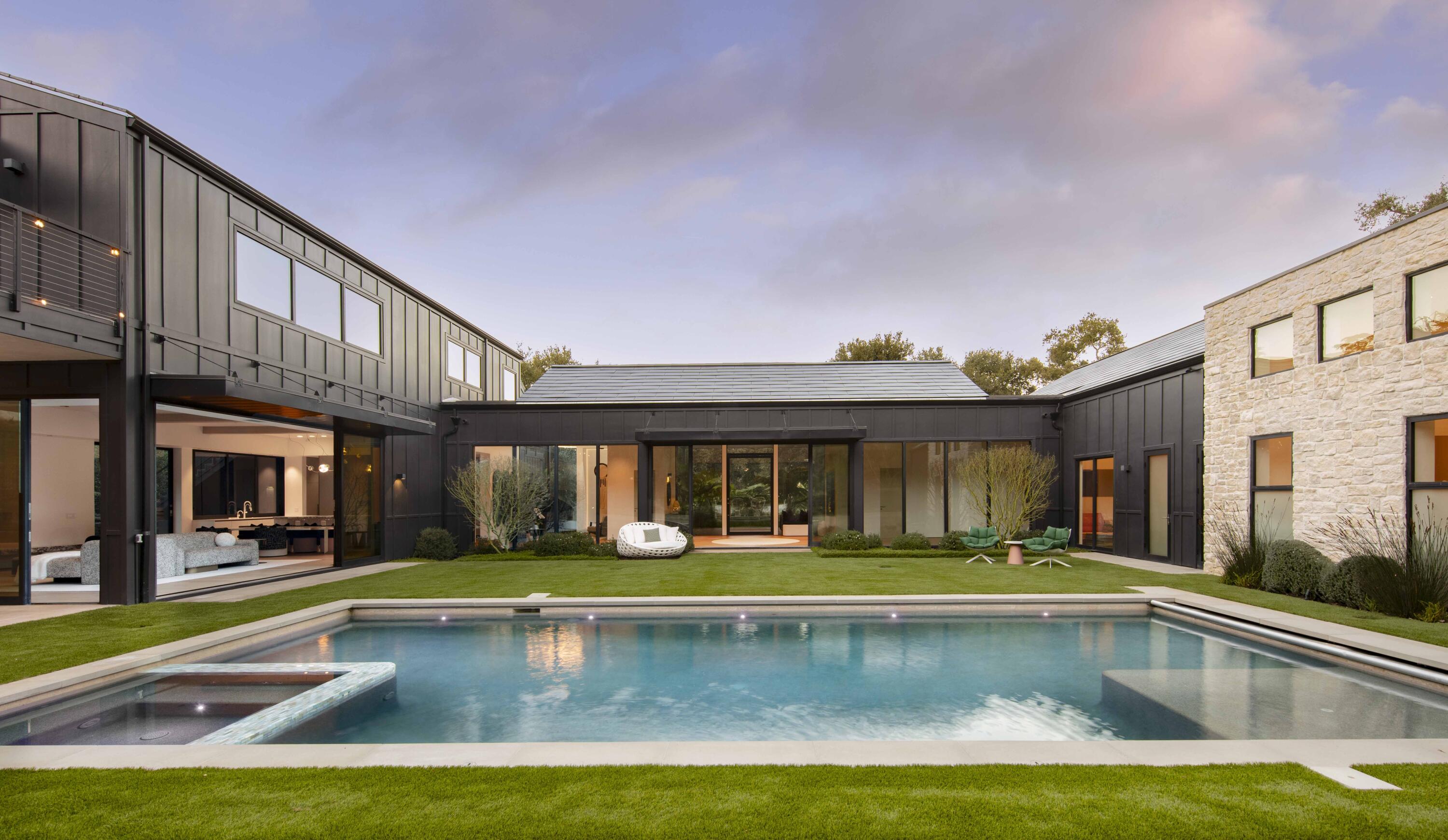 691 Via Trepadora Hope Ranch, CA 93110 - Photo 7 of 31 Back exterior