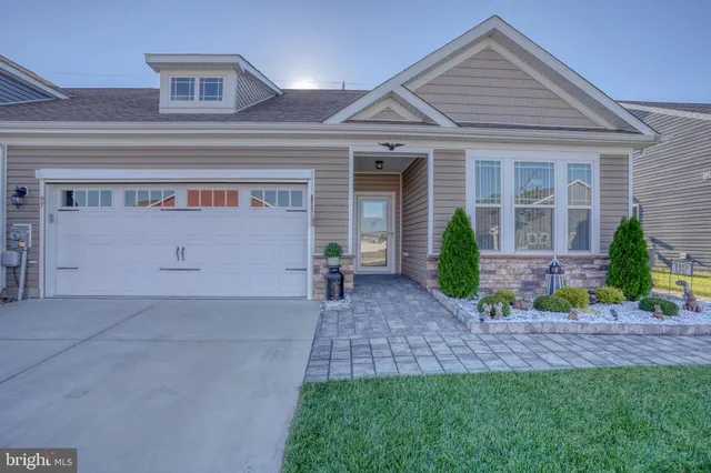 front view of house with a yard
