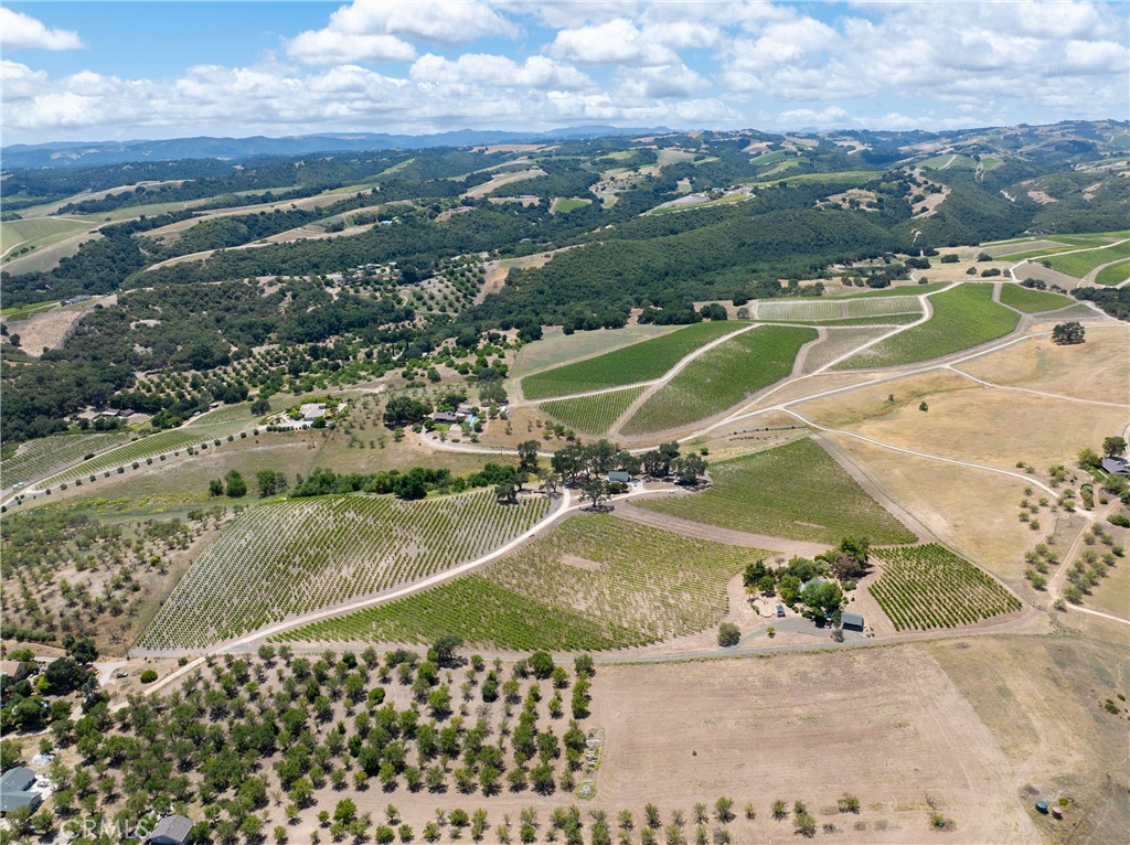 1618 Kiler Canyon Road Paso Robles, CA 93446 - Photo 61 of 62