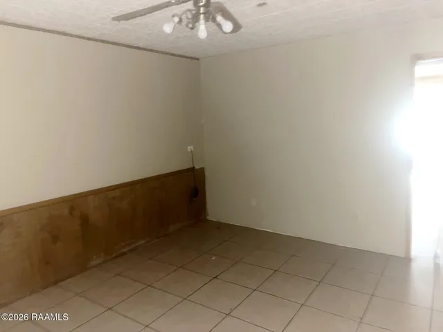 $24,900 | 250 Druilhet Street, Jeanerette, LA 70544