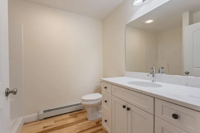 $459,900 | 13 Quaker Lane, Limerick, ME 04048