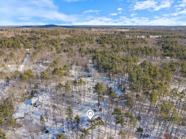 $459,900 | 13 Quaker Lane, Limerick, ME 04048