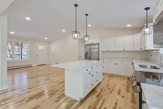 $459,900 | 13 Quaker Lane, Limerick, ME 04048