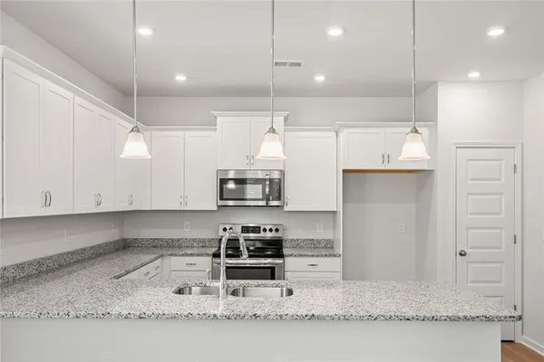 $281,900 | 155 Andros Loop, Dalton, GA 30721