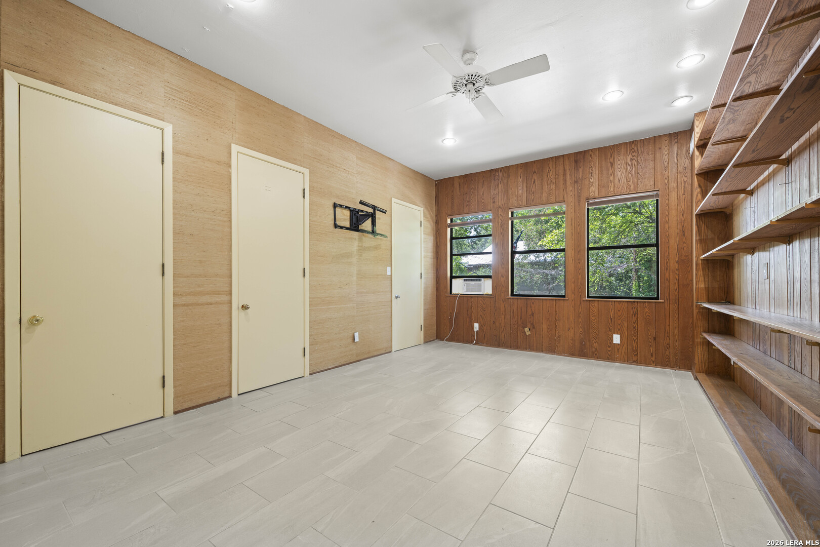 800 Leonard Street Austin, TX 78705 - Photo 32 of 60