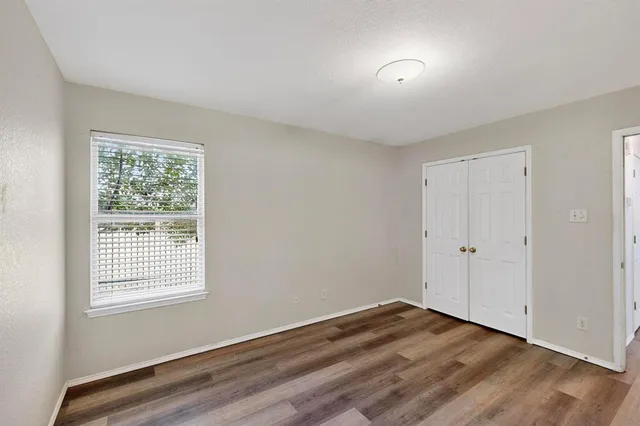 $2,500 | 729 Ridgehill Drive, Burleson, TX 76028