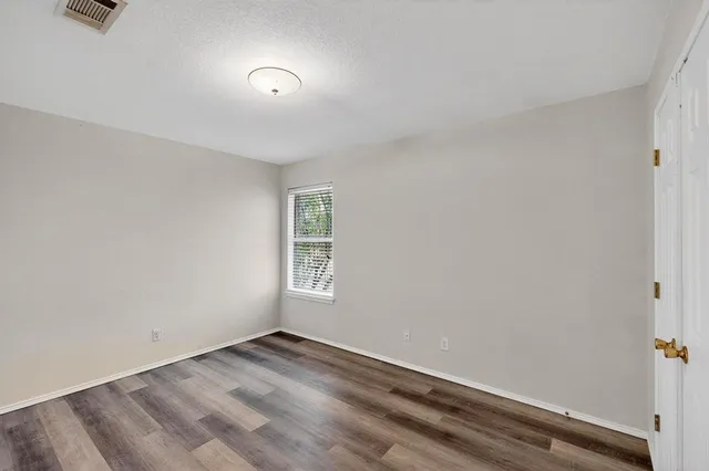 $2,500 | 729 Ridgehill Drive, Burleson, TX 76028