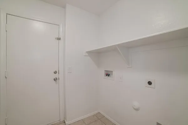 $2,020 | 7409 South 37th Glen, Phoenix, AZ 85041