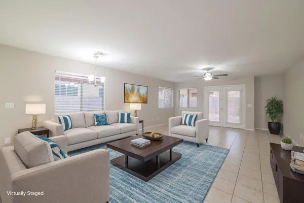 $2,020 | 7409 South 37th Glen, Phoenix, AZ 85041