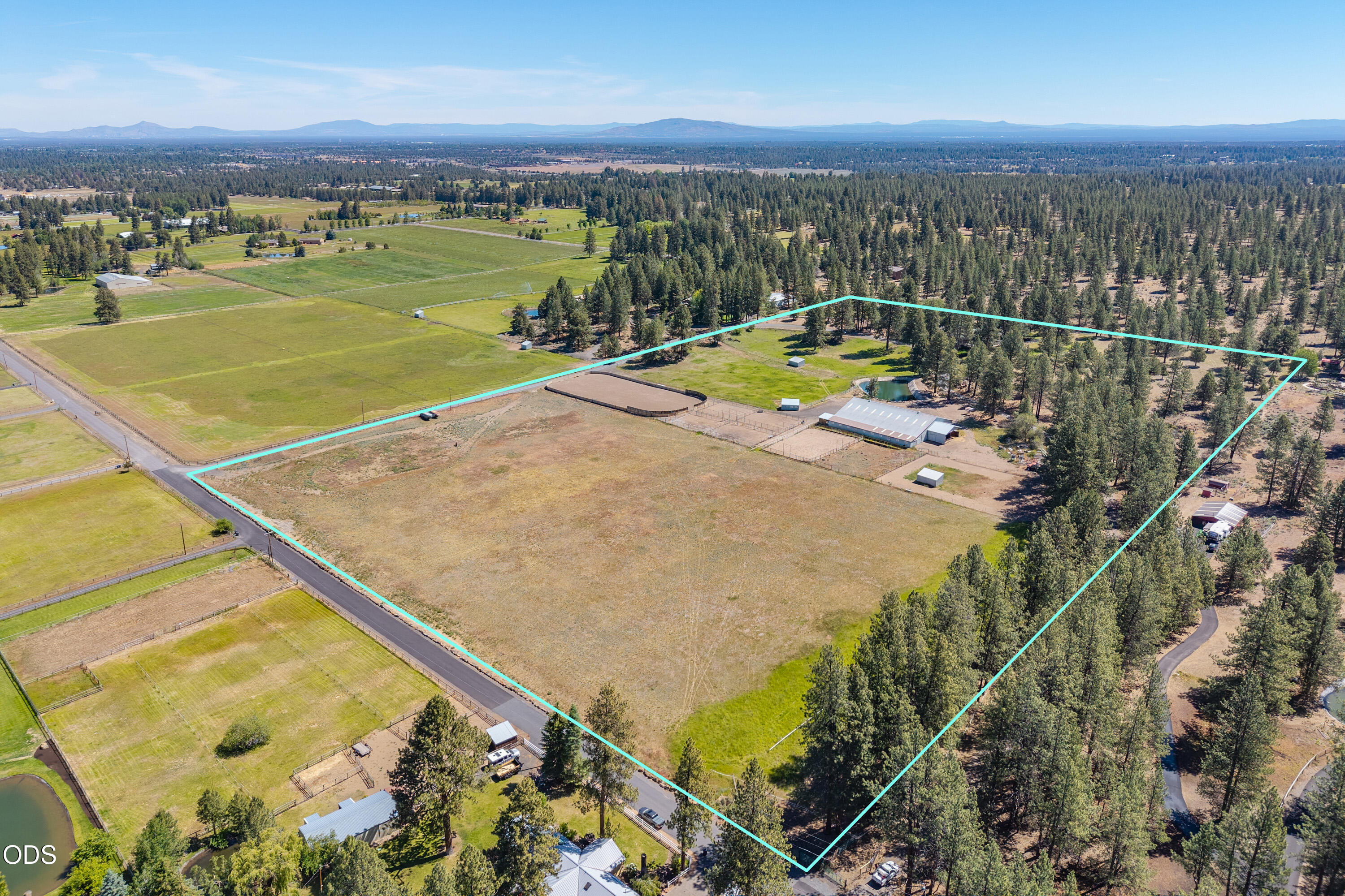 60266 Tekampe Road Bend, OR 97702 - Photo 42 of 56