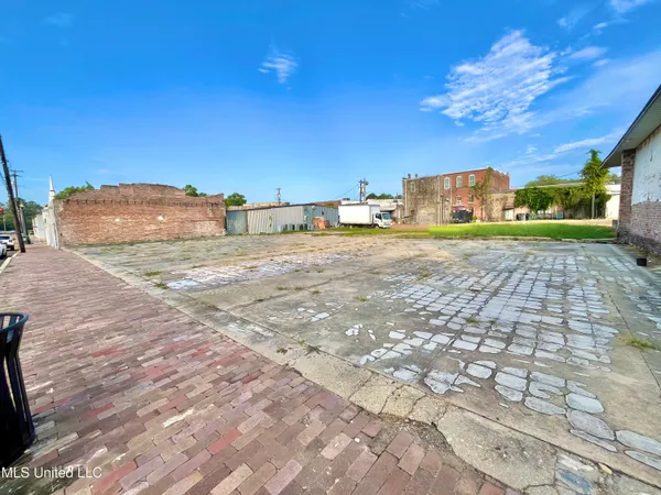 $30,000 | 0 South Jackson Street, Crystal Springs, MS 39059