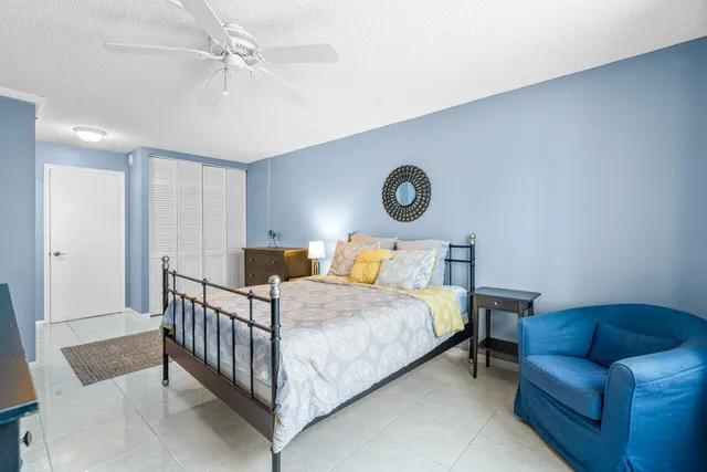 $6,200 | 3221 South Ocean Boulevard, Unit 104, Highland Beach, FL 33487