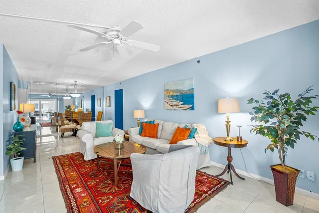 $6,200 | 3221 South Ocean Boulevard, Unit 104, Highland Beach, FL 33487