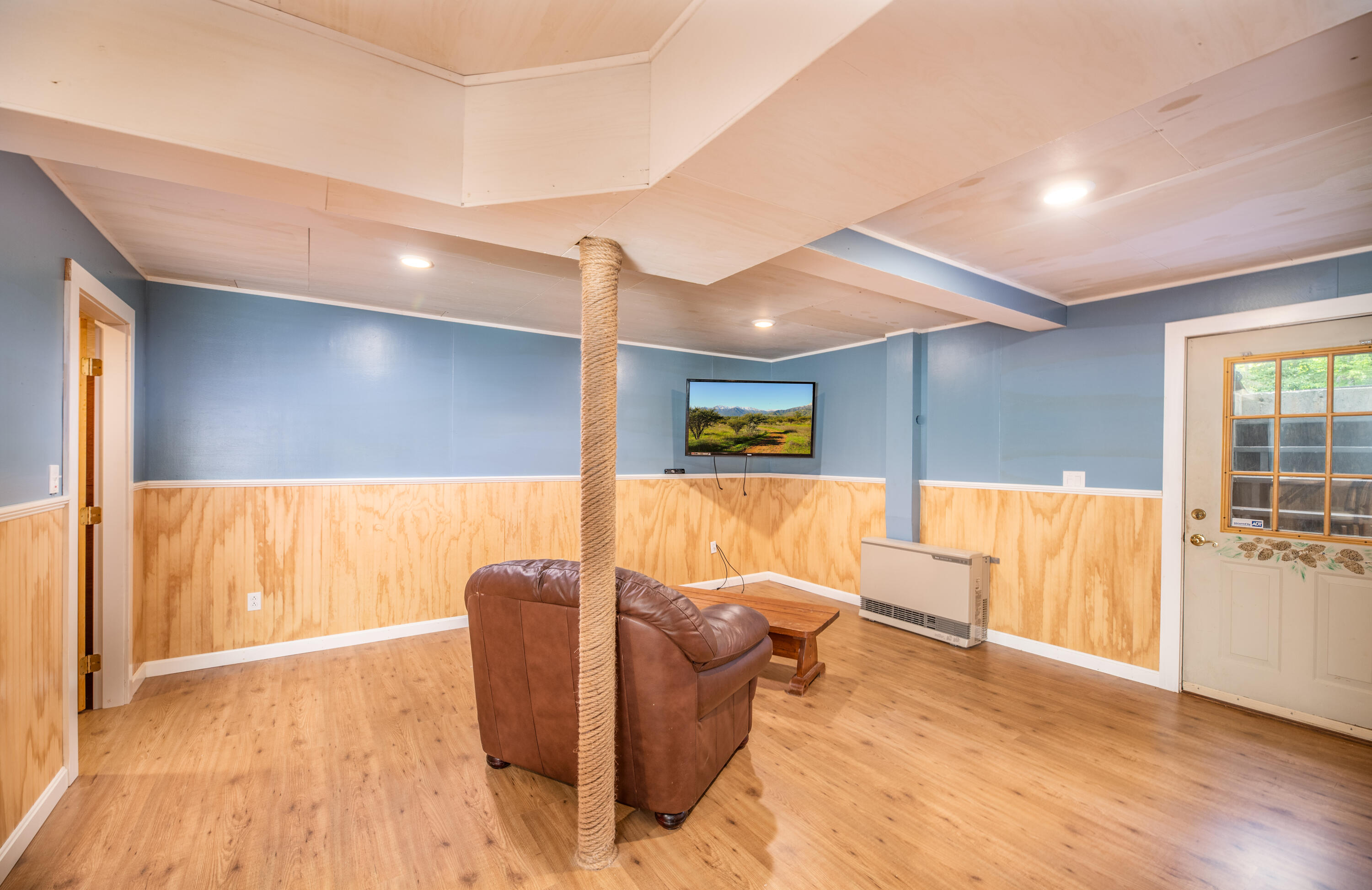 555 Ithiel Gordon Road Vienna, ME 04360 - Photo 17 of 34 Interior11