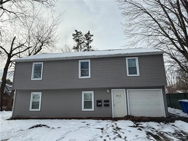 $1,350 | 127 1/2 Matty Avenue, Unit 2, Salina, NY 13211