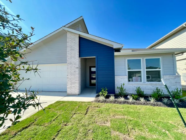 $2,000 | 152 Gablynn Cove, Kyle, TX 78640