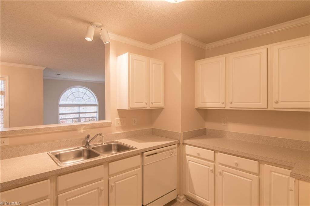 160 James Road, Unit 1B High Point, NC 27265 - Photo 12 of 30