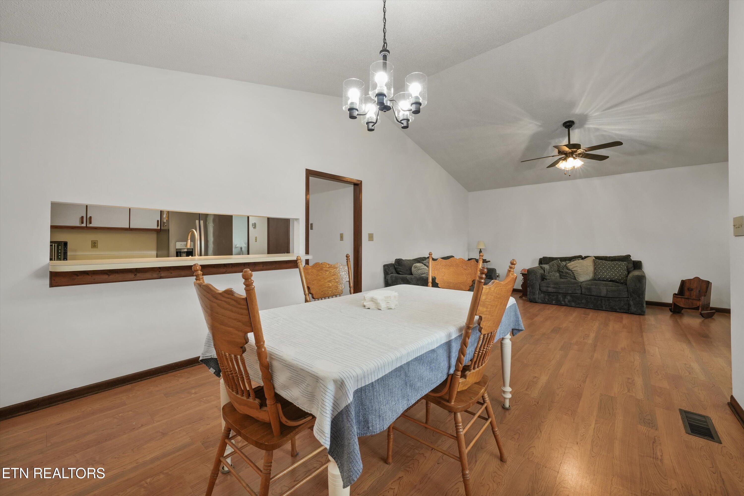 2316 Carbury Road, Unit 2316 Knoxville, TN 37921 - Photo 12 of 37 12-2316 Carbury Rd 07