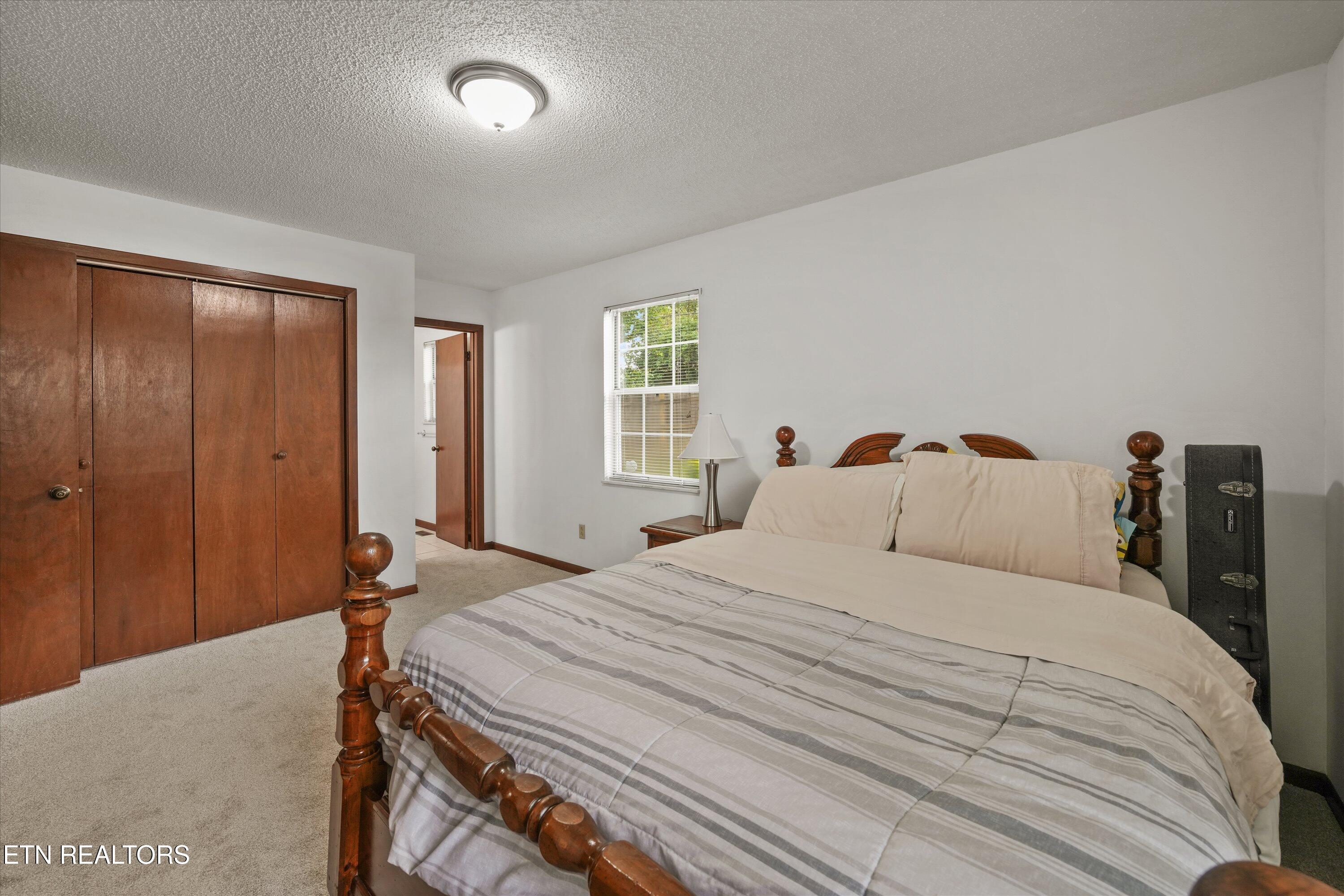 2316 Carbury Road, Unit 2316 Knoxville, TN 37921 - Photo 21 of 37 21-2316 Carbury Rd 16
