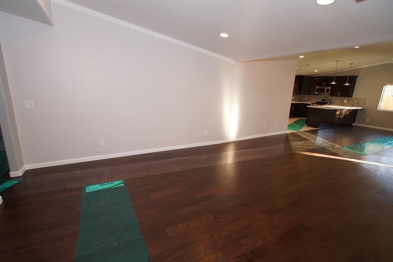 14111 Powers Road Poway, CA 92064 - Photo 4 of 25