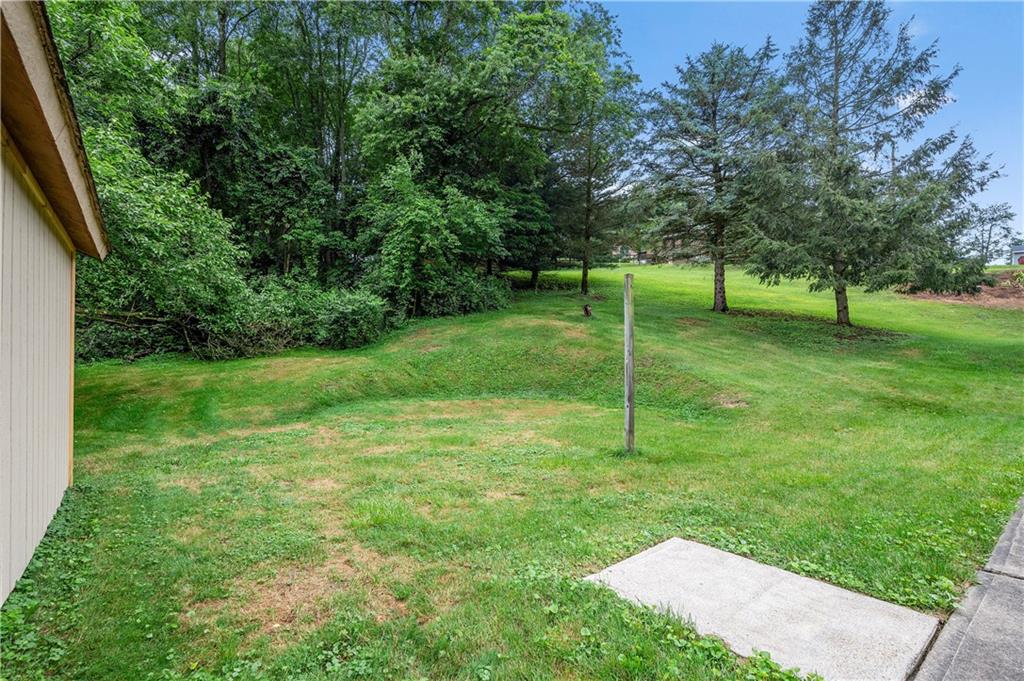 5583 Aiken Road McKees Rocks, PA 15136 - Photo 21 of 24