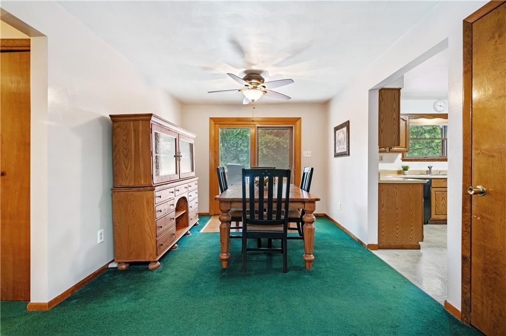 5583 Aiken Road McKees Rocks, PA 15136 - Photo 6 of 24