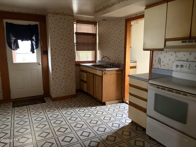 $60,000 | 11 Gilmore Street, Whitehall, NY 12887