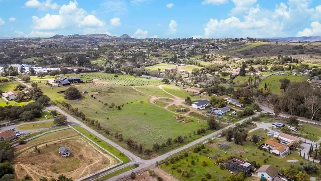 $495,000 | 3270 Olive Hill Road, Fallbrook, CA 92028