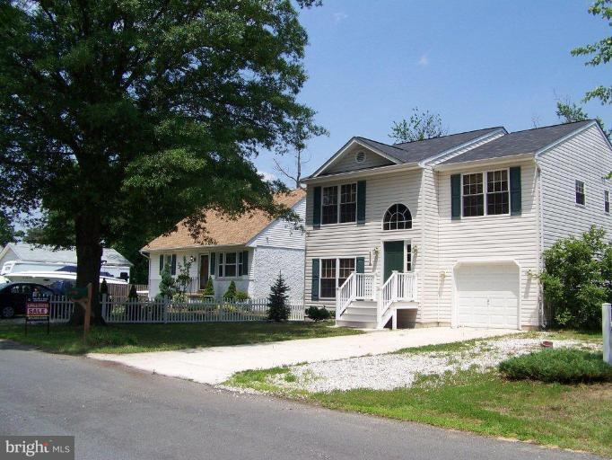 1824 Division Road Pasadena, MD 21122 - Photo 10 of 17 Exterior #2