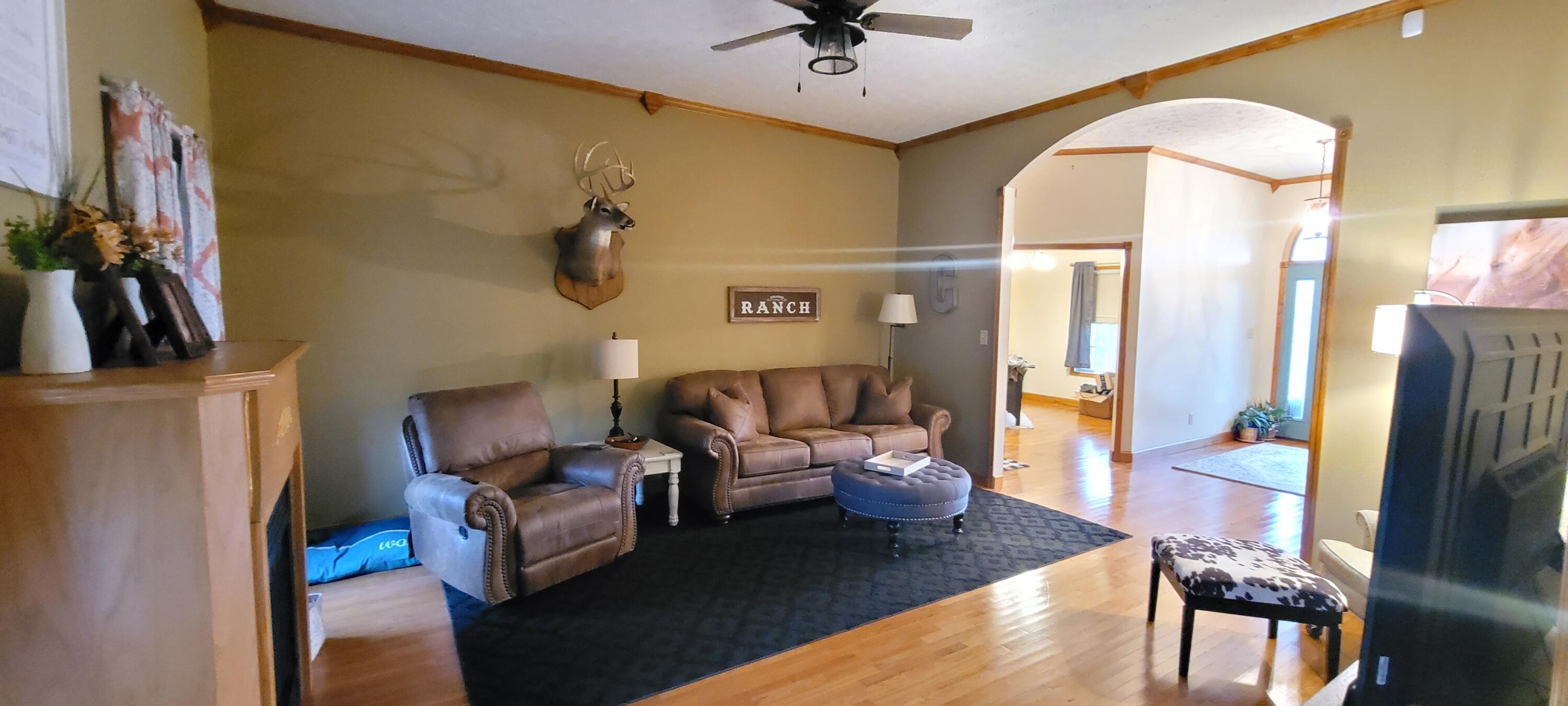 156 Jones Road Berea, KY 40403 - Photo 14 of 35 20220109_133107