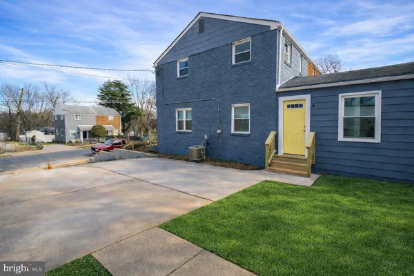 $2,450 | 702 71st Avenue, Capitol Heights, MD 20743