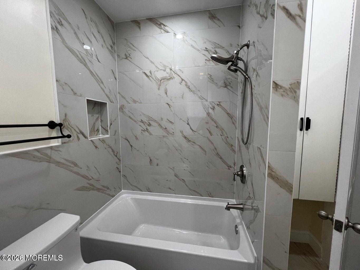 27 Spring Street Freehold, NJ 07728 - Photo 16 of 40 20241213184913437645000000-o