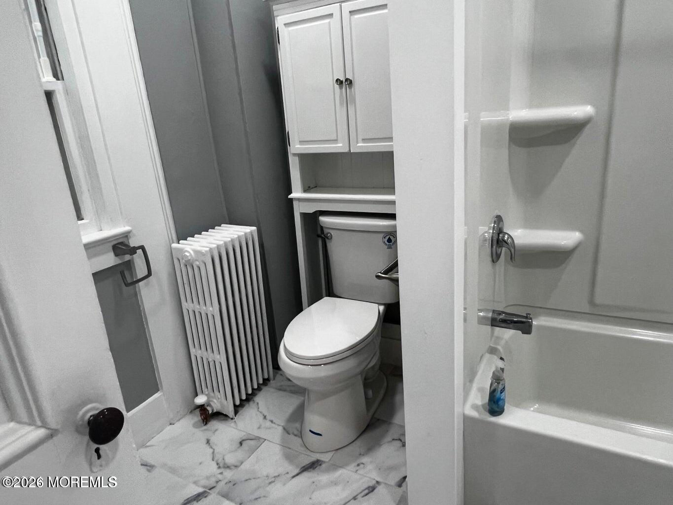 27 Spring Street Freehold, NJ 07728 - Photo 31 of 40 20250428151953273122000000-o