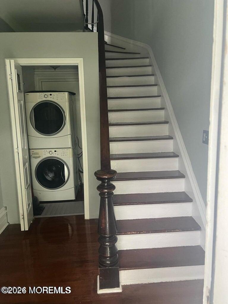27 Spring Street Freehold, NJ 07728 - Photo 39 of 40 20250808225810312647000000-o