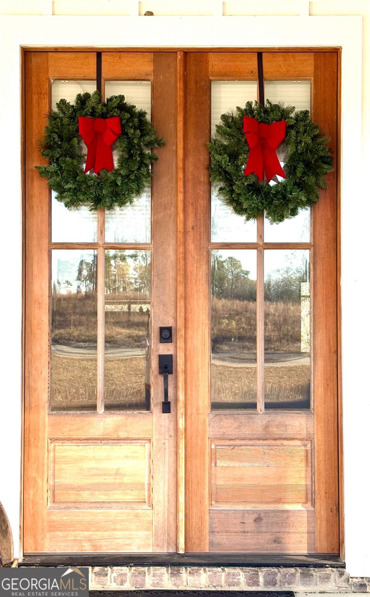 134 Austin Way Vidalia, GA 30474 - Photo 12 of 41 a view of a room with a window