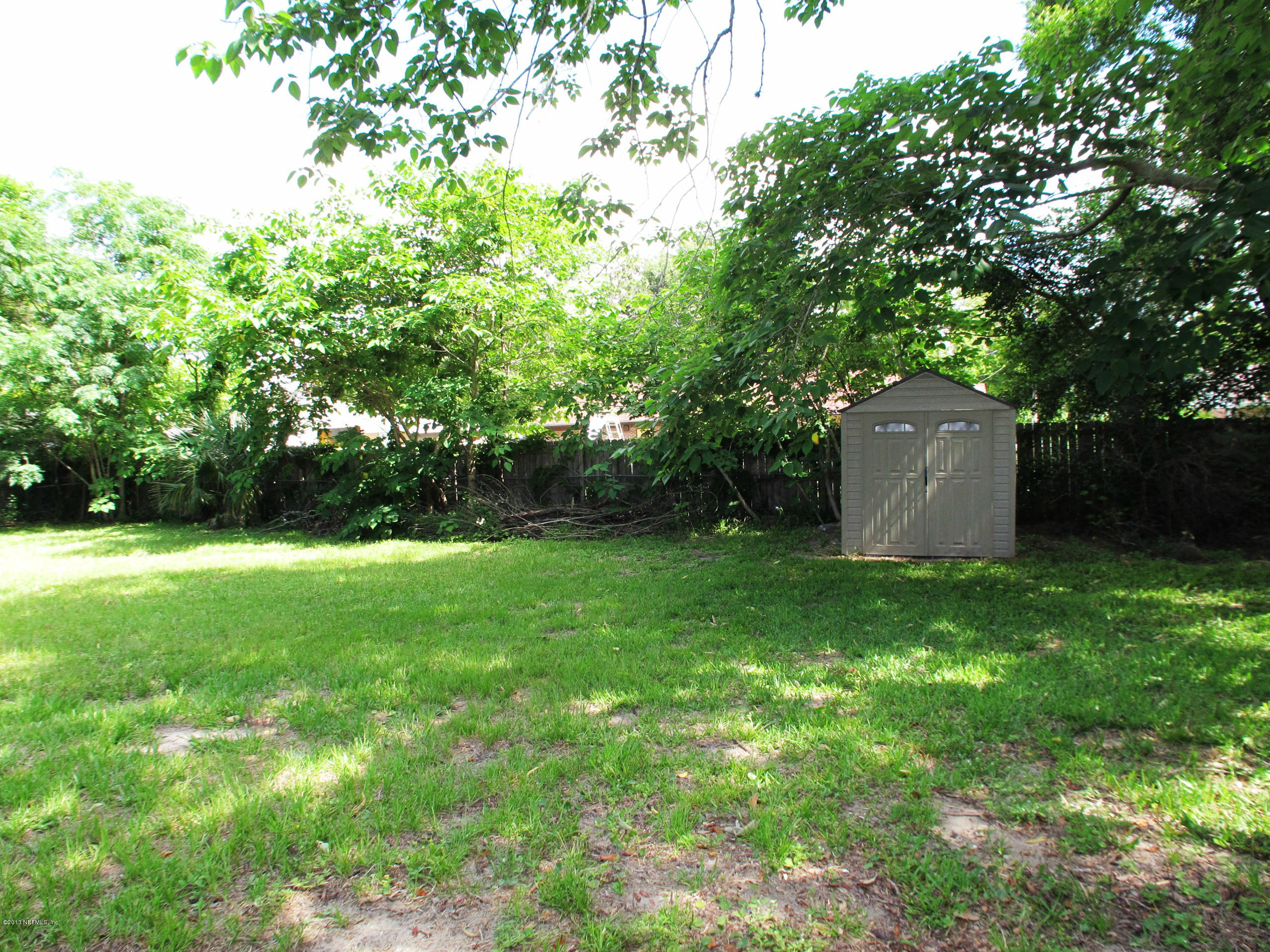 9721 Kline Road Jacksonville, FL 32246 - Photo 17 of 18 Backyard View 2