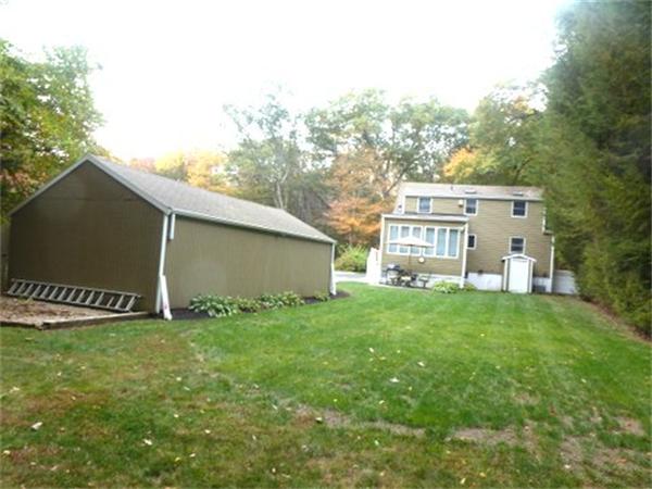 204 South Road Bedford, MA 01730 - Photo 4 of 19 Gallery Image 4