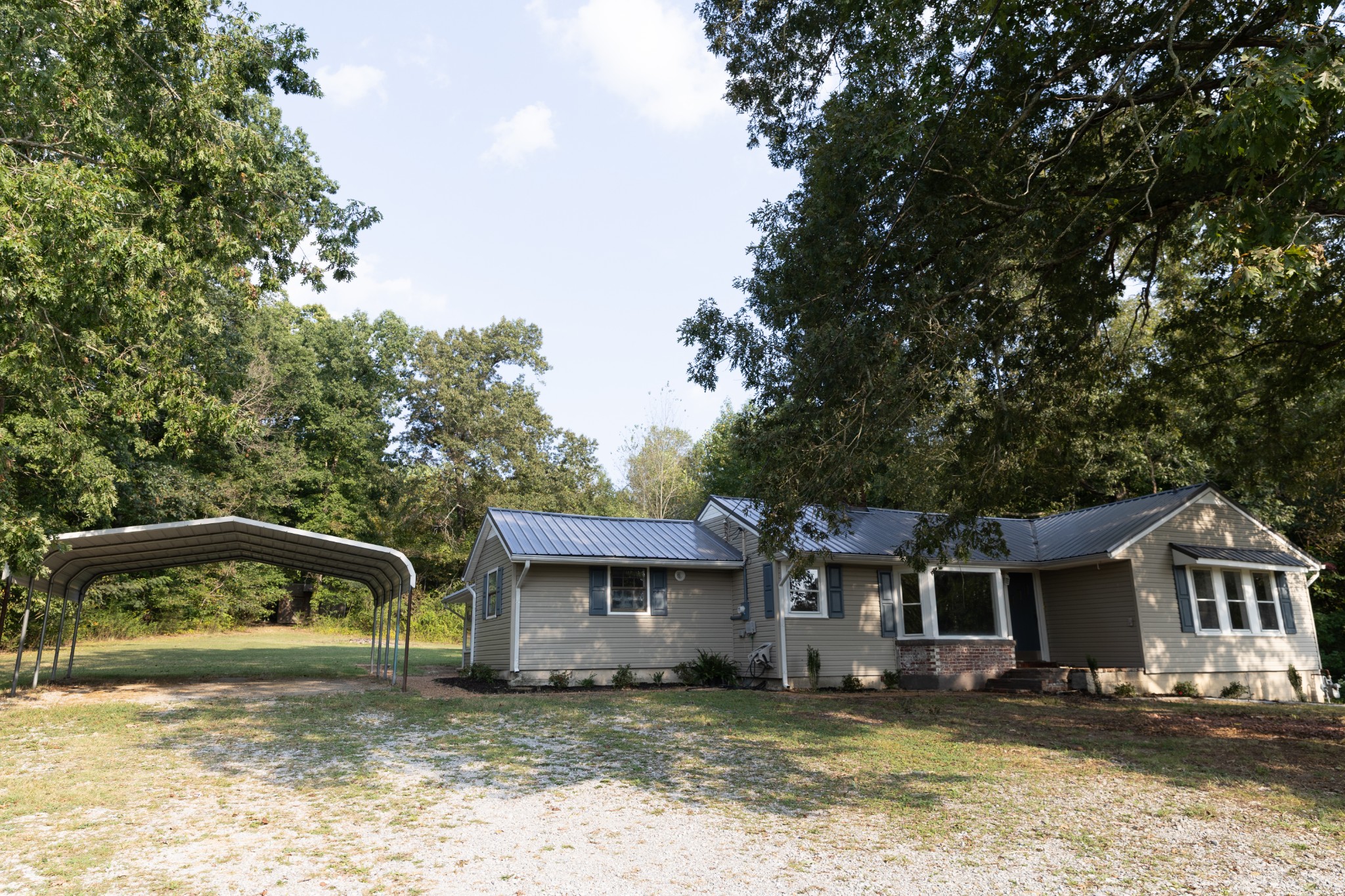 8 Rushing Lane Leoma, TN 38468 - Photo 2 of 23