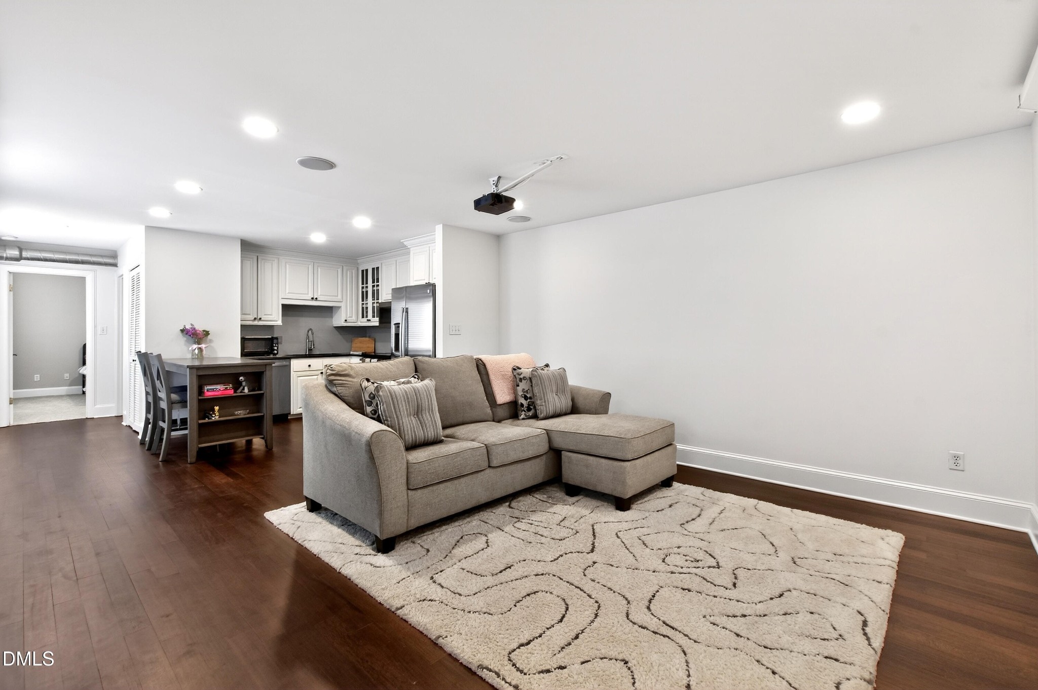 2204 Stafford Avenue, Unit 202 Raleigh, NC 27607 - Photo 14 of 32 Gallery Image 14