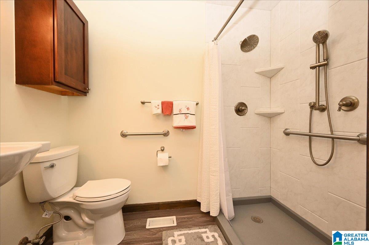 775 Old Hickory Road Warrior, AL 35180 - Photo 24 of 35