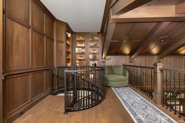 $5,495,000 | 54420 County Road 33, Middlebury, IN 46540